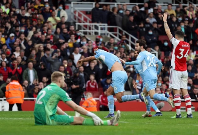 Rodri buat Arsenal gigit jari