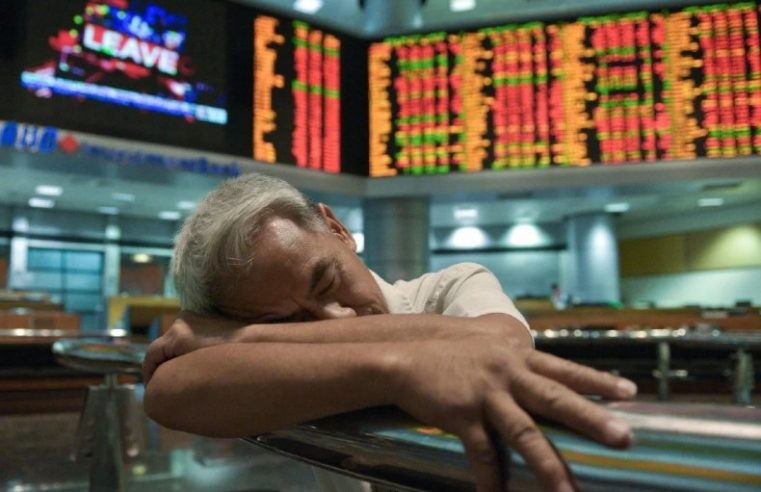 Bursa Malaysia merudum, jatuh bawah 1,500 mata