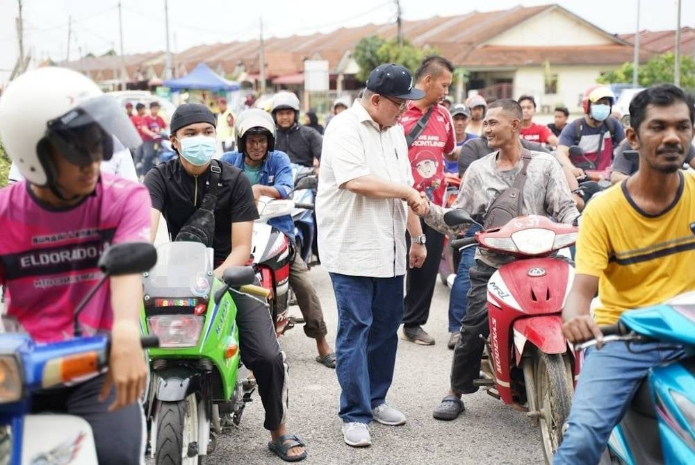 500 penunggang motosikal di Balok terima petrol percuma