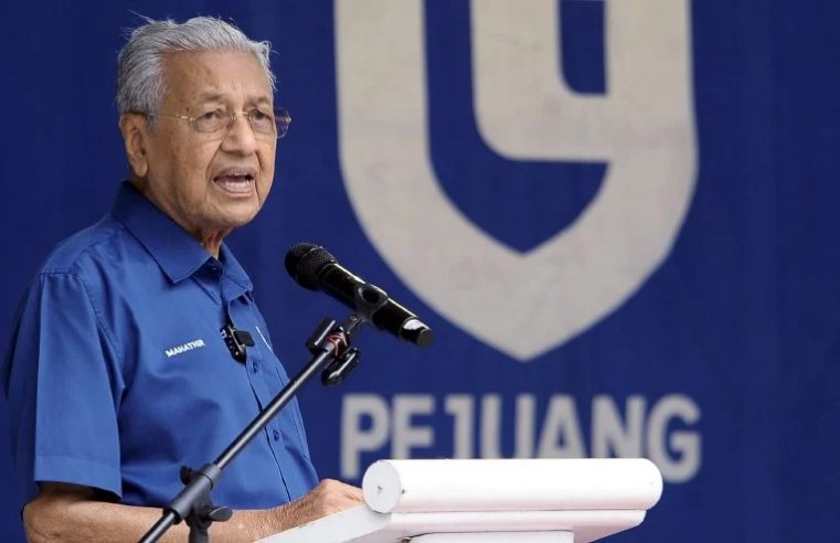 Dr Mahathir letak jawatan Pengerusi PEJUANG