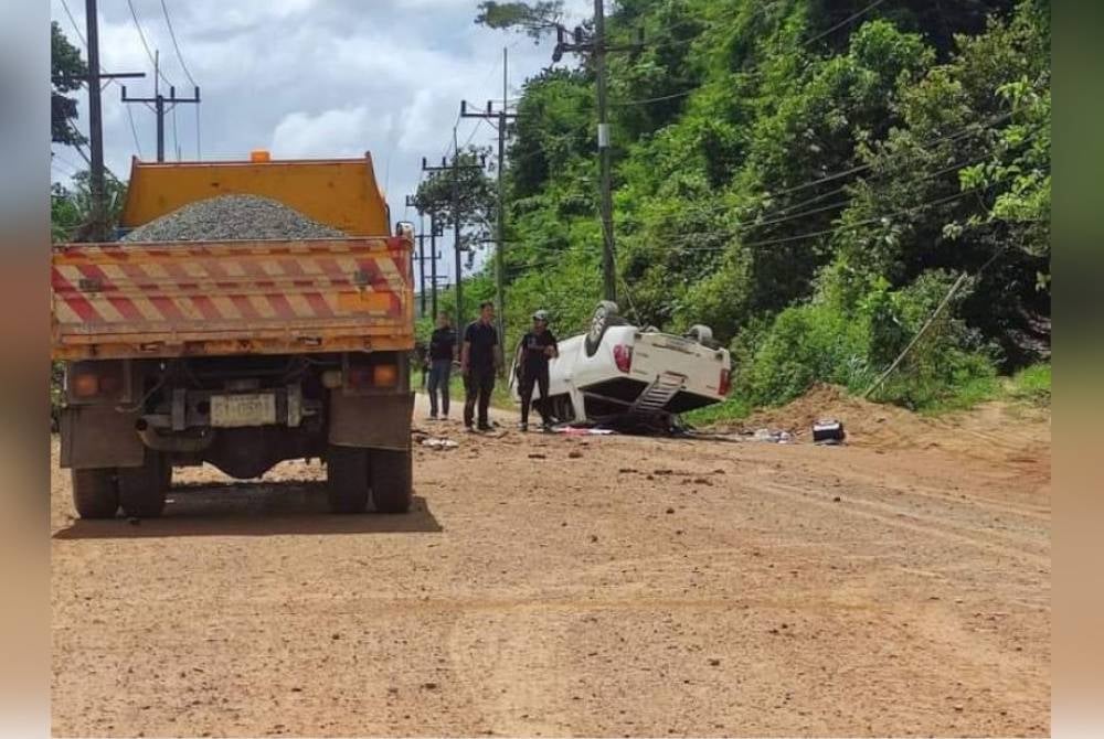 Pegawai polis maut, empat lagi cedera serangan bom di Yala