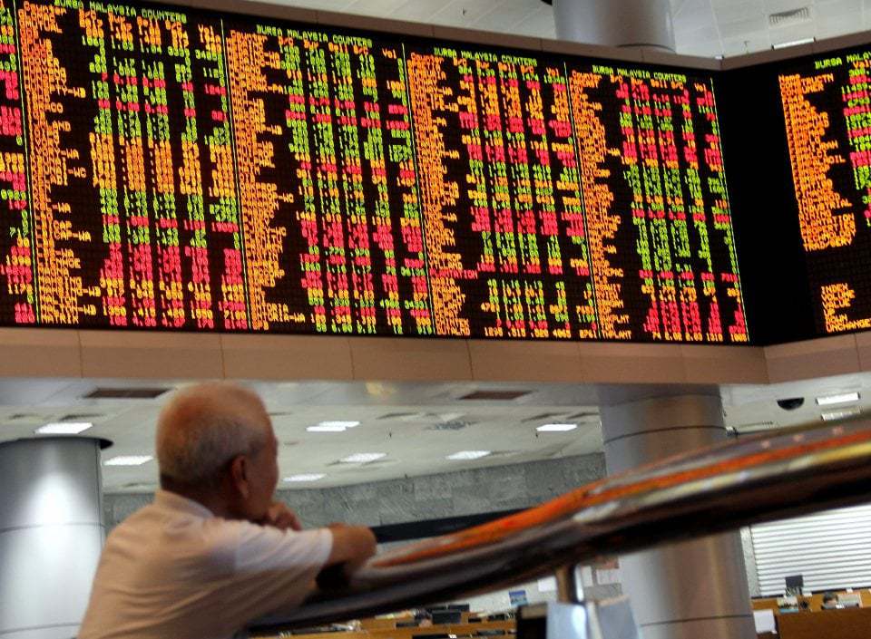 Bursa Malaysia jatuh hampir 11 mata