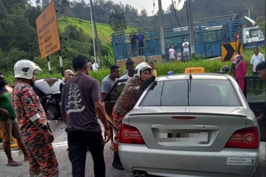 Seorang maut, tujuh cedera nahas tiga kenderaan