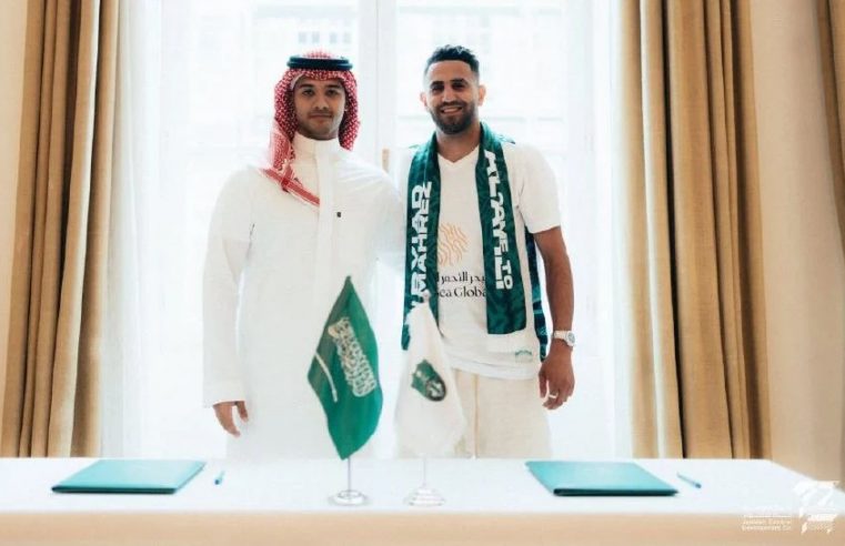 Al-Ahli ikat Mahrez sehingga tahun 2027