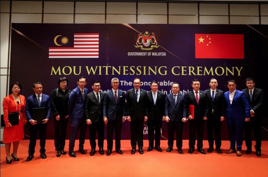 PM Anwar akhiri lawatan sehari di Nanning