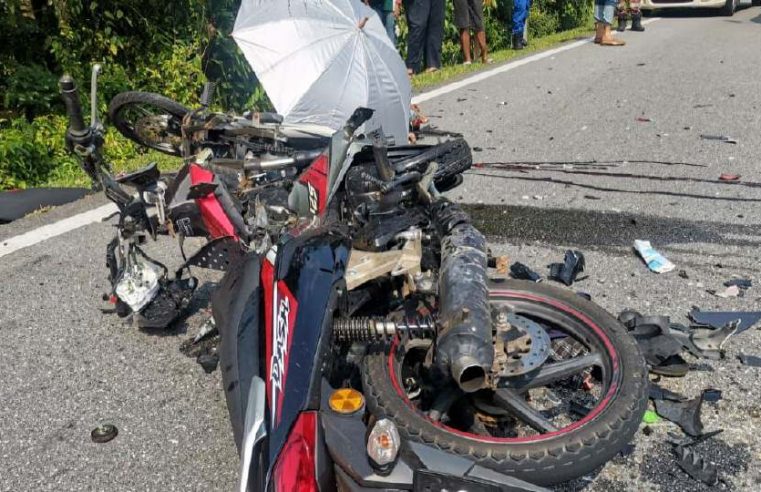 Dua penunggang motosikal maut dalam kemalangan tiga kenderaan