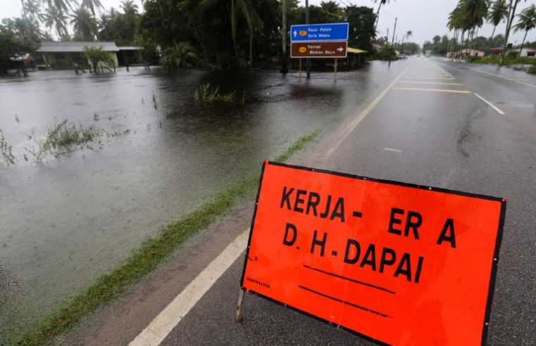 2 sungai di Johor, Terengganu melebihi paras bahaya