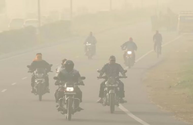 Pencemaran udara di New Delhi semakin teruk, kebakaran ladang semakin marak