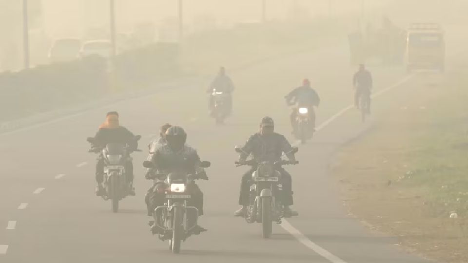 Pencemaran udara di New Delhi semakin teruk, kebakaran ladang semakin marak